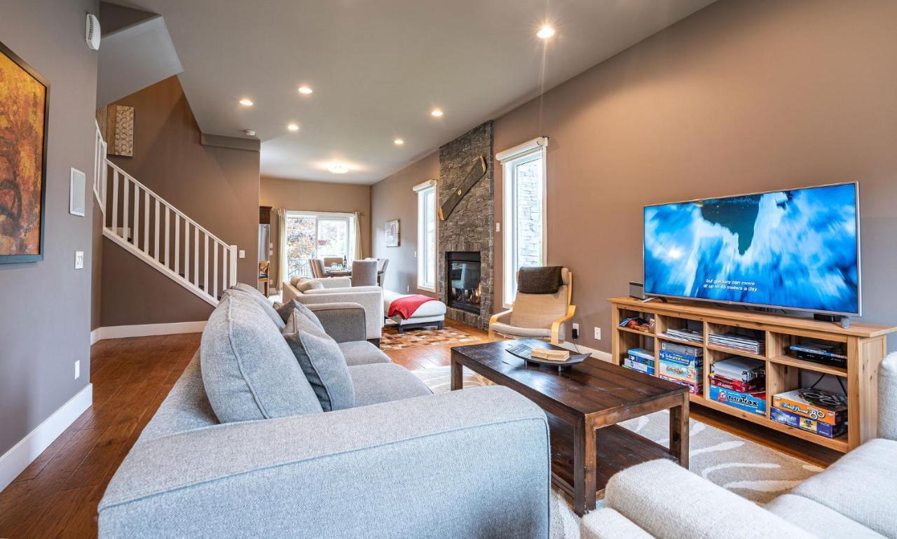 Aspen Lodge By Revelstoke Vacations Εξωτερικό φωτογραφία