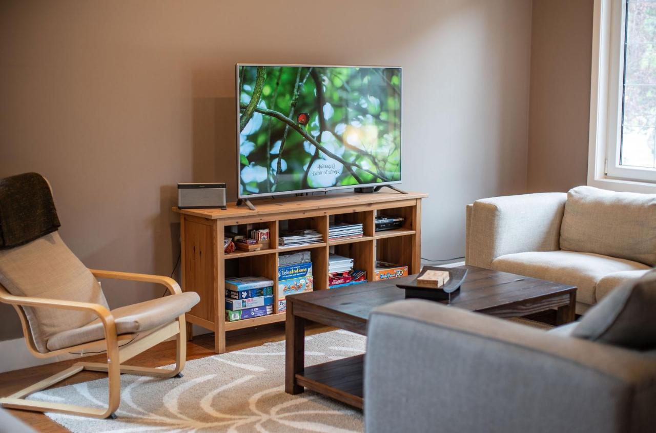 Aspen Lodge By Revelstoke Vacations Εξωτερικό φωτογραφία