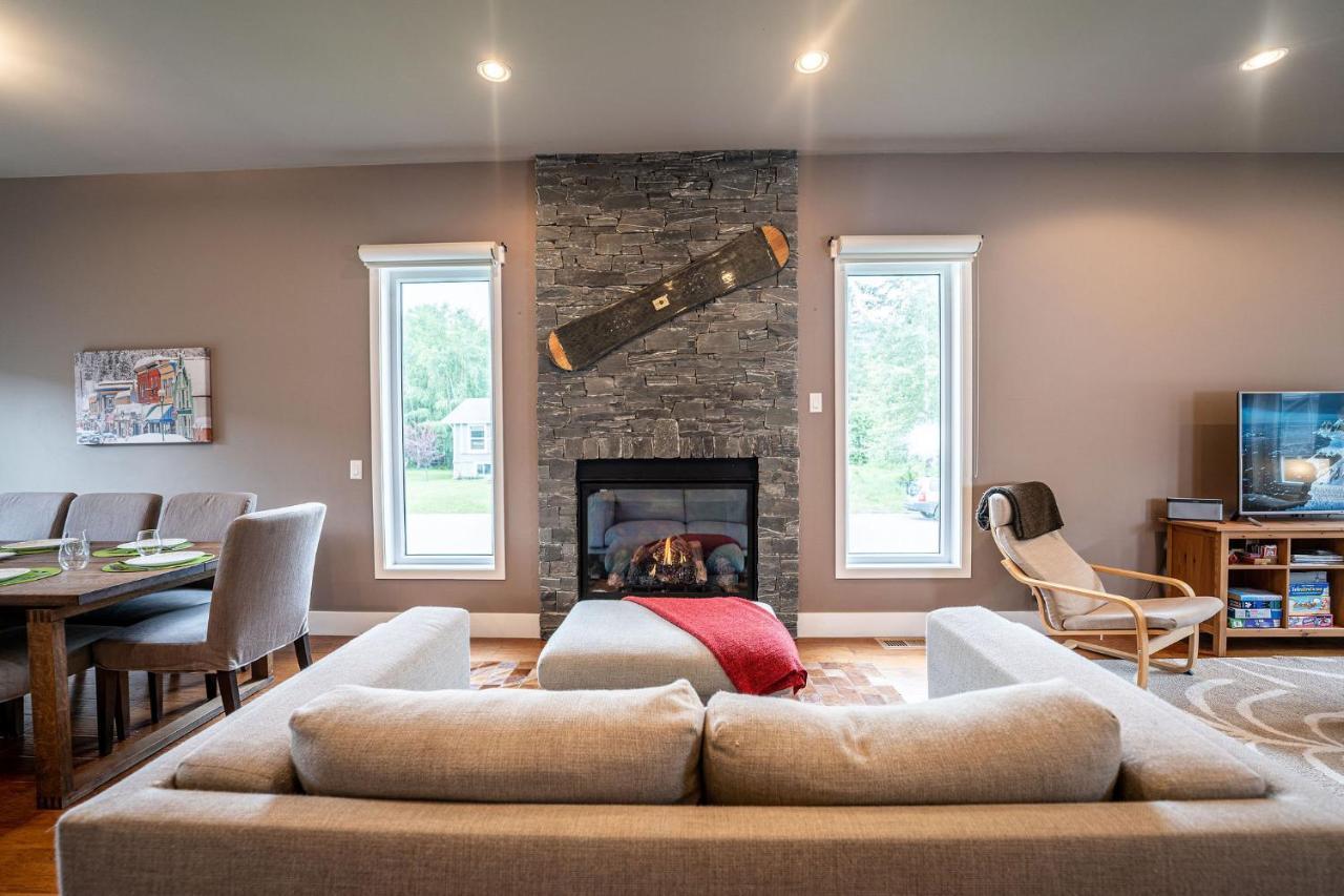Aspen Lodge By Revelstoke Vacations Εξωτερικό φωτογραφία
