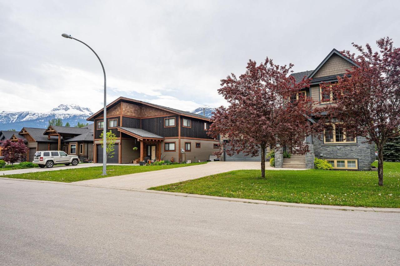 Aspen Lodge By Revelstoke Vacations Εξωτερικό φωτογραφία