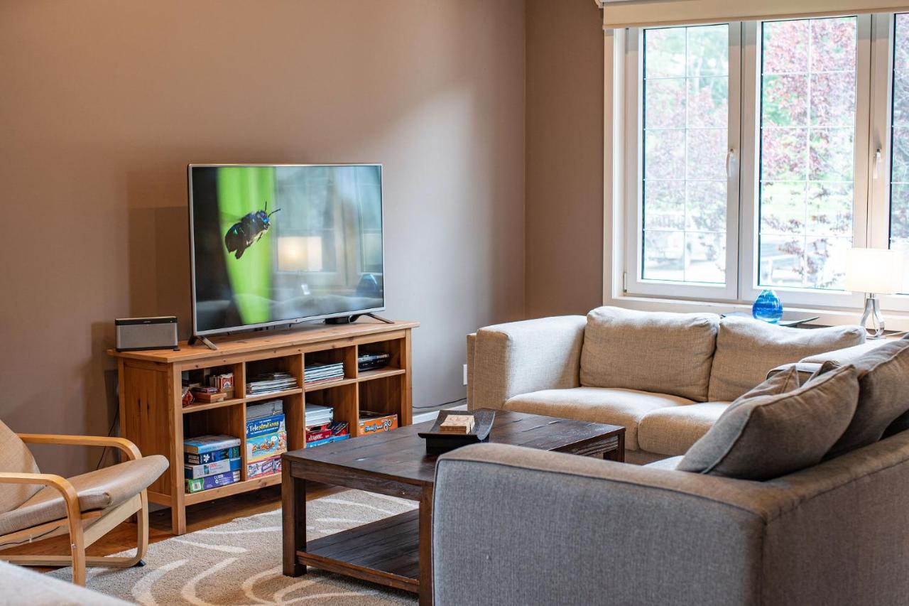 Aspen Lodge By Revelstoke Vacations Εξωτερικό φωτογραφία
